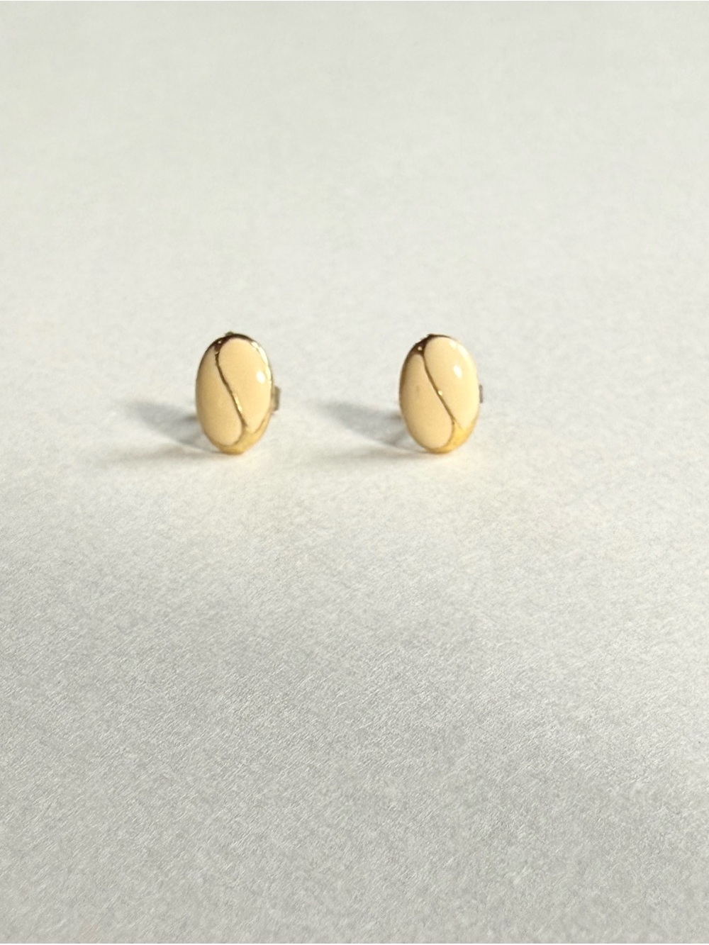 Vintage Cream Oval Enamel Stud Earrings with Gold Trim